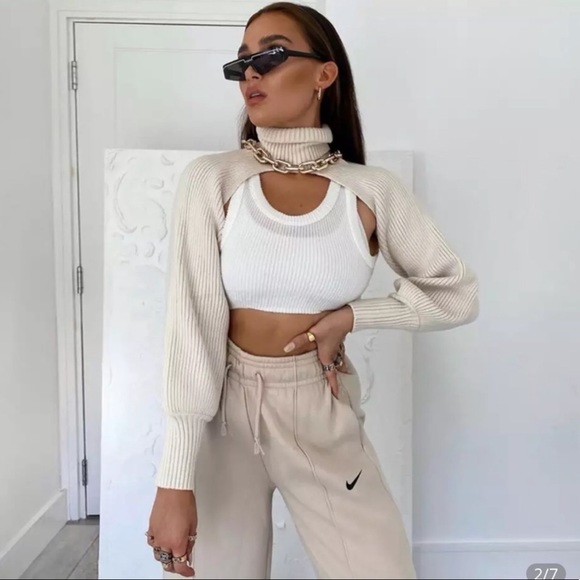 NWT Knit Arm Warmers with Turtleneck - Picture 8 of 11